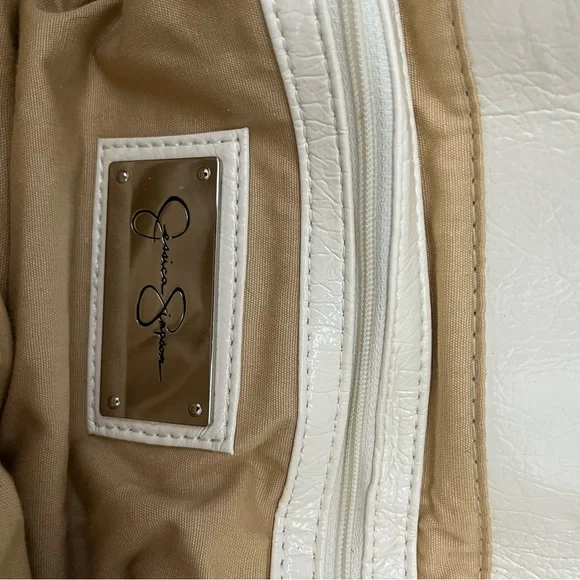 Jessica Simpson handbag - Picture 4 of 5